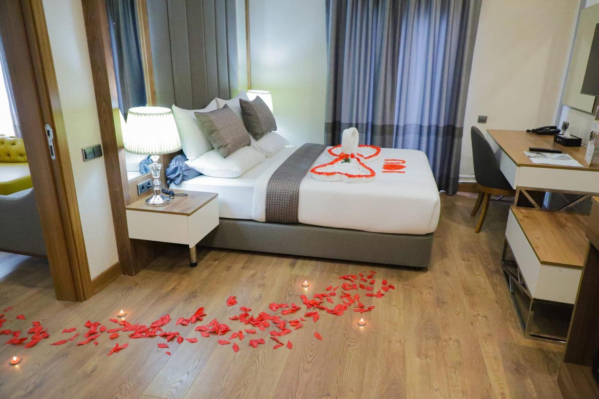 United Hotel International Yaoundé エクステリア 写真